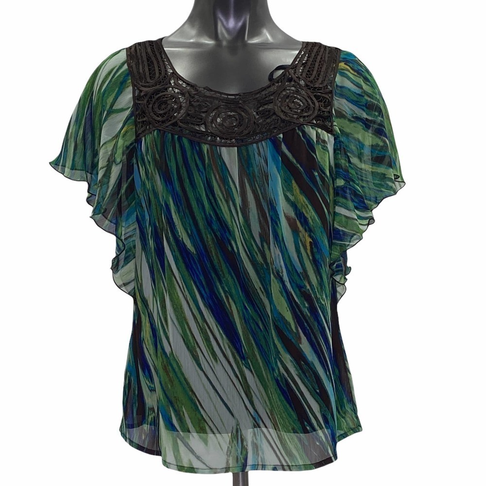 B-DESIGN Abstract Crochet Flutter Sleeve Blouse - Picture 2 of 11